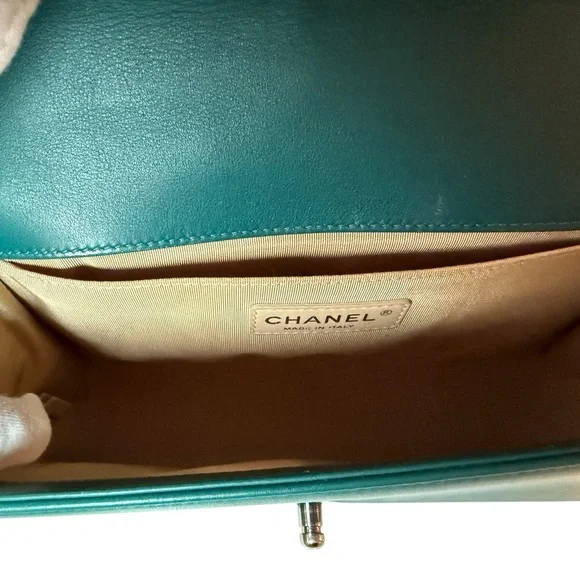 RARE Chanel Boy Bag: Medium Size, Dark Teal Leather *AUTHENTICATED* - Picture 12 of 16